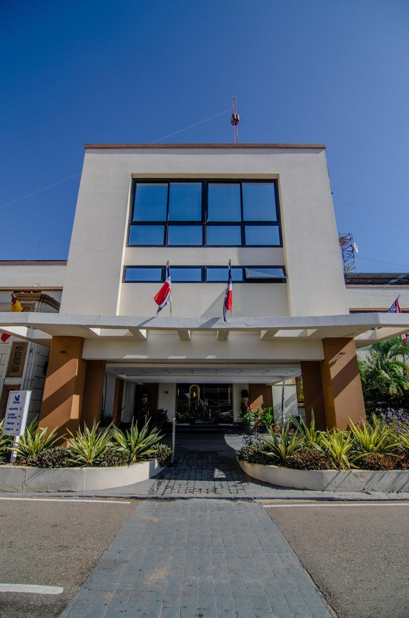 Matum Hotel & Casino Santiago De Los Caballeros Exterior photo